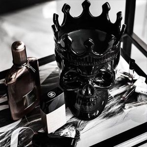 Black Dantés Skull in Secret Sucré - 3 Wick Candle